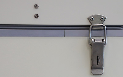 -86°C Горизонтальный ультранизкотемпературный морозильник деталь - Конструкция дверного замка безопасности для предотвращения ненормального открытия двери.