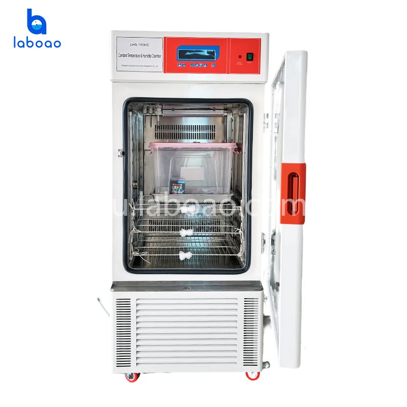 Сбалансированная камера с постоянной температурой и влажностью